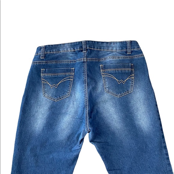 Ling Collection Women’s Jeans Size 13/14.   T13 - Picture 8 of 13